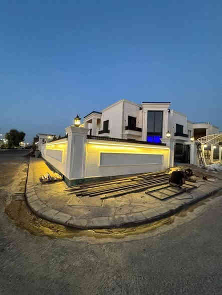 فيلا VIP للبيع في #كنجان_ستي 🏡

فرصة استثنائية لاقتناء واحدة من أرقى الفلل في أربيل

📍 ركن مميز بمساحة 750م

تجمع بين الفخامة، الراحة، والموقع الاستراتيجي

تتضمن:

🏊‍♂️ مسبح خاص بتصميم عصري

🌿 حديقة منسقة ومساجه أنيقة

✨ ديكورات داخلية فاخرة وتشطيبات راقية

🔥 نظام تبريد وتدفئة مركزي

🚗 كراج واسع

السكن المثالي الفاخر يبدأ من هنا

0777 436 4633
0782 127 8772 
75 دفتر
