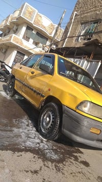 سايبه لابيع موديل ٢٠٠٩ سياره بلاديه بسمي مصفره هيه وغلامات عارضهه ٢٤ و...