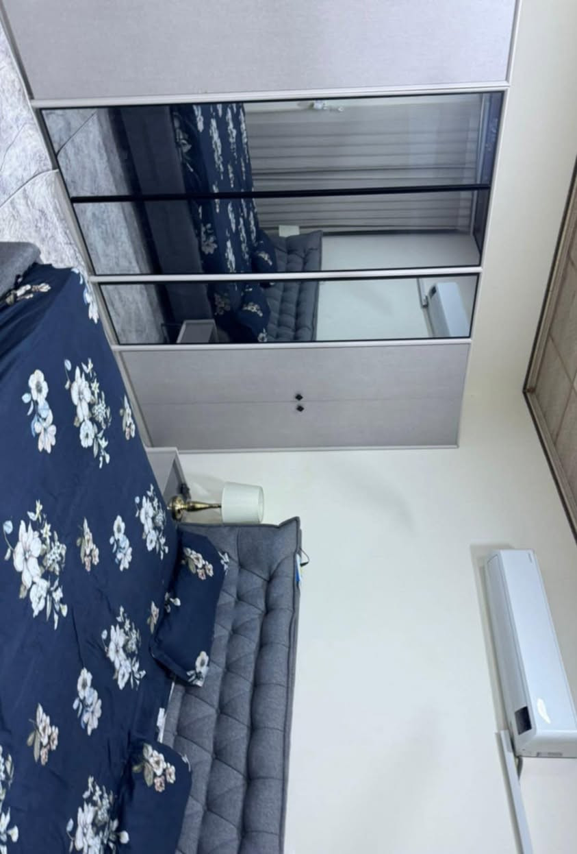 غرفه ماركه ١٠ قطع اخت حديد استعمال قليل للاستفسار او واتس ***********
