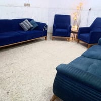 ٨مقاعد • سرير • كنب