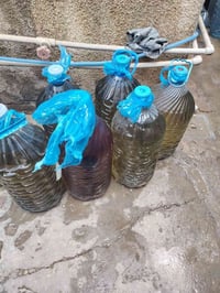 نفط • قارورة