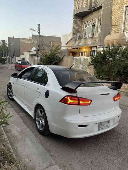 لانسر قرش ٢٠١٥ محرك ٢٠٠٠ وارد امريكي للبيع السعر ٩٨ رقم بغداد باسمي ***********
