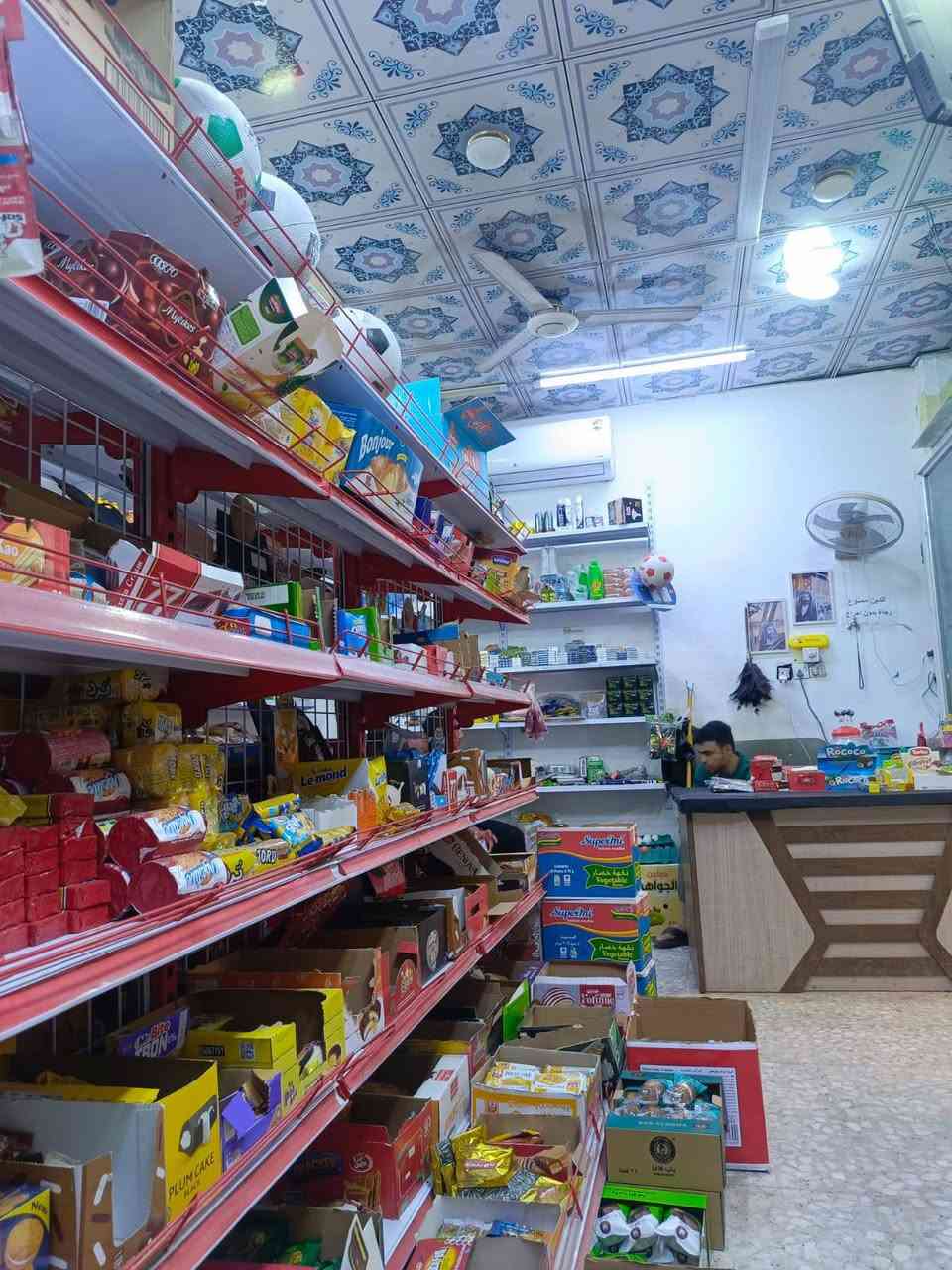 السلام عليكم
أسواق للبيع 
العنوان بصره حي الاصدقاء
الاستفسار‏‪***********‬‏
