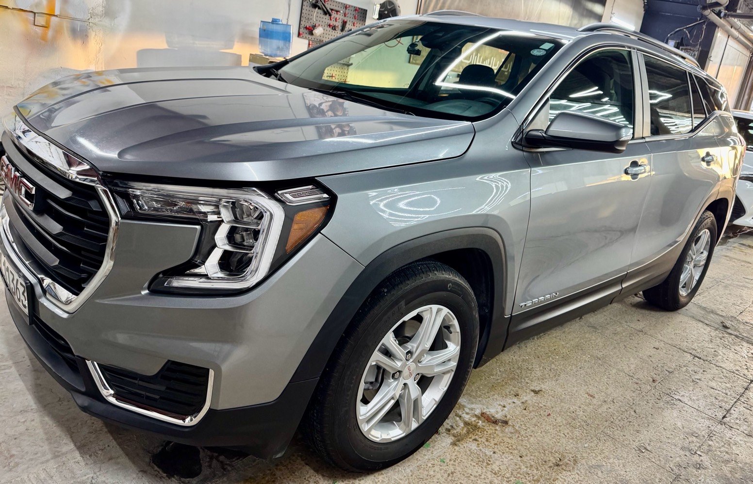 تيران ٢٠٢٢ مواصفات sle ماشيه ٣٦ كيلو  رقم اربيل  صبغ بنيد جاملغ باب سكن بدون ايرباك بدون شاصي 
السعر ١٦٥ 
مكان كركوك 
***********
