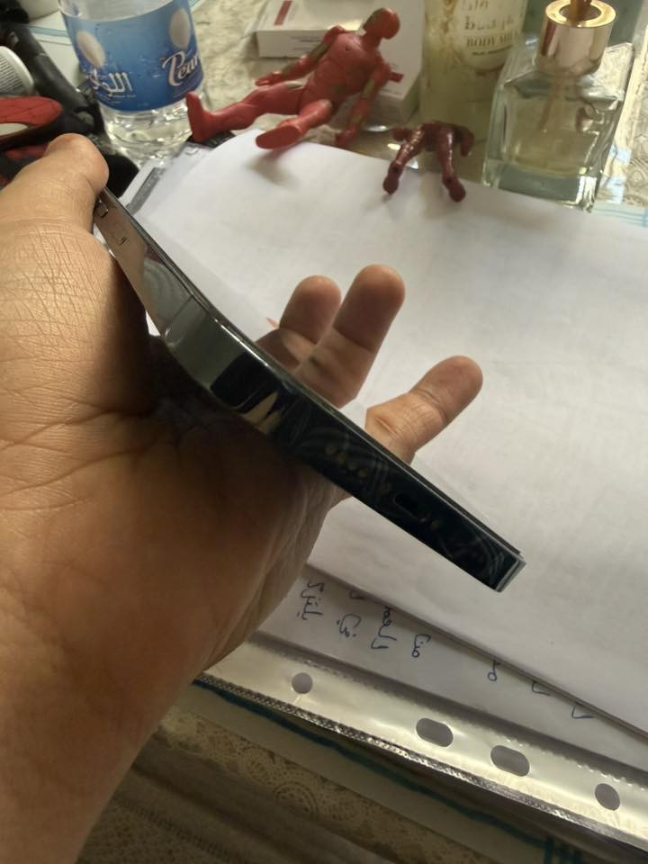 ايفون 12 pro max شرق اوسط بطارية 81% مع كامل ملحقاتة الاصلية نظافة 100%
اللون نيلي
الذاكرة 128
السعر  500

بغداد/ الغزالية او الاعظمية
***********
