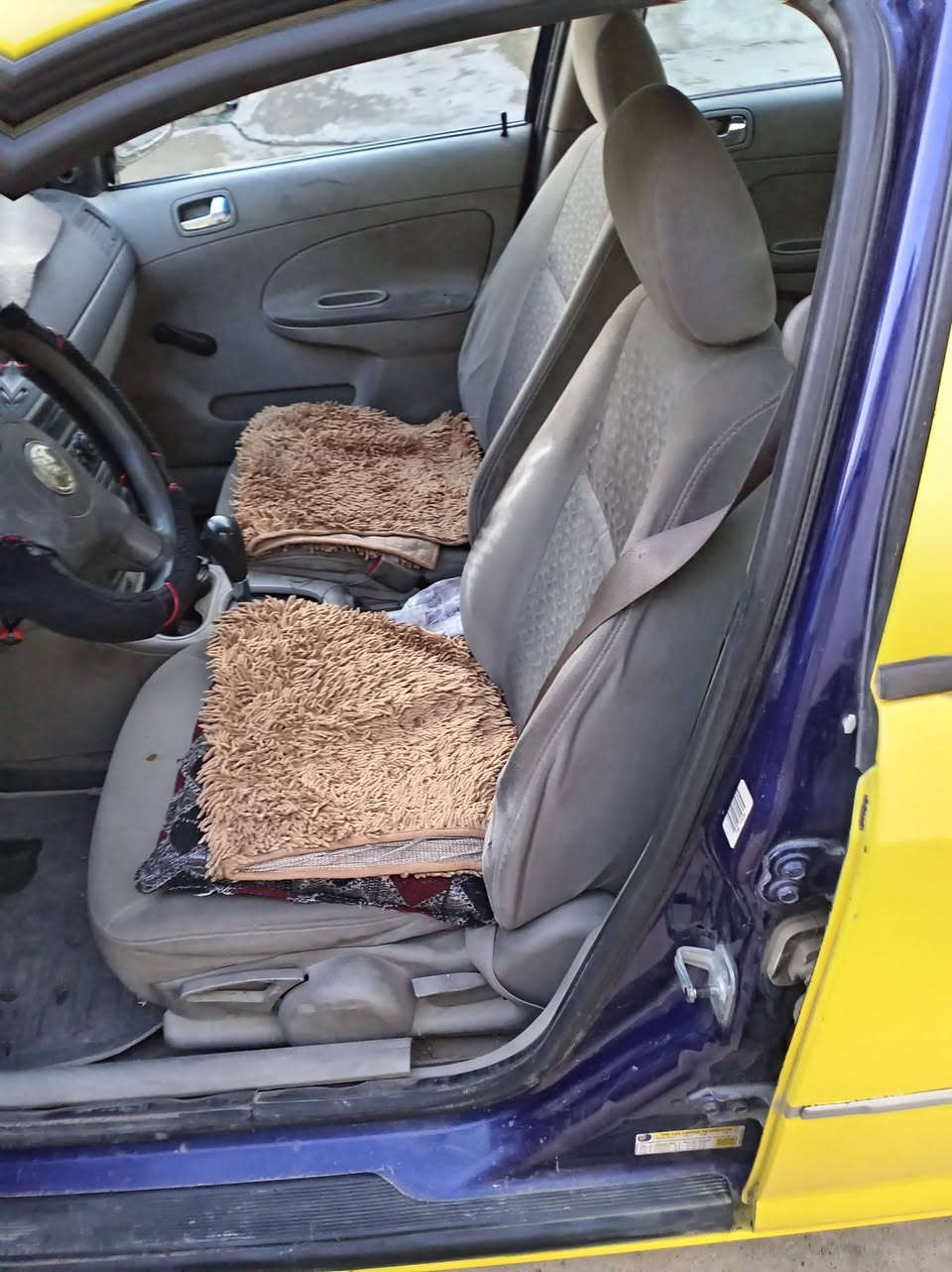 سيارة شوفرليت كوبلت موديل ٢٠٠٧ رقم نينيوى كير ومحرك كورلا تماتيك محور الشرعي داخل الموصل شرط التحويل كابون بانزين بيها السعر ٣٠ ورقة وبيها مجال قليل الاتصال على الرقم *********** قطرة خيسان مابيها الهيكل وضع الشركة
