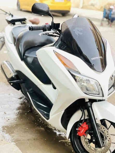 سلام عليكم دراجه فورزه 0.12 مكفوله كفاله عامه  كشر ومكينه وكلشي نزلتهه رمبه صار شهر اقل ومحتاجين افلوس جيب اقوه فيتر وتعال  مكفوله من كلشي  جديده اكثر من ما تصور سعر مليونين و٣٠٠ وبيهه مجال قليل  مكاني بغداد الامين ثانيه رقم ***********
