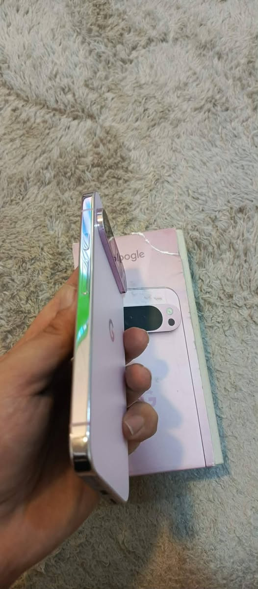 گۆگڵ بێکیسل ٩ پرۆ ئکس ئێڵ 
Google pexl 9pro xl
ڕام 16 و 256 گیگا کامل ئه شیا نه کراوه ته وه هه وانایات 
خه تیکی زۆر کالی تیایه له مۆدی ڕه شا دیار نیا 
سعری ته نیا 300$ 
سلمیانی
*********** السليمانية, العراق
