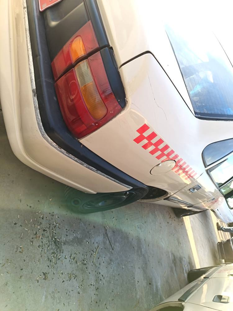 فیکتڕا مۆدیل 1993گئڕ عادی و مە کینە 18 غازو بە نزینە 
ژینکە و سە نە وی 2020 بە سە رچووە
8 وە رقە غڕامە ی لەسە ڕە دوای ماملە دە کە ڕینمە وە
توند تولە بە شە ڕت
 وە کە ڕان و بڕاوە بە شە ڕت 
سعڕی 68 وە ڕقە ماملە
*********** أربيل, العراق
