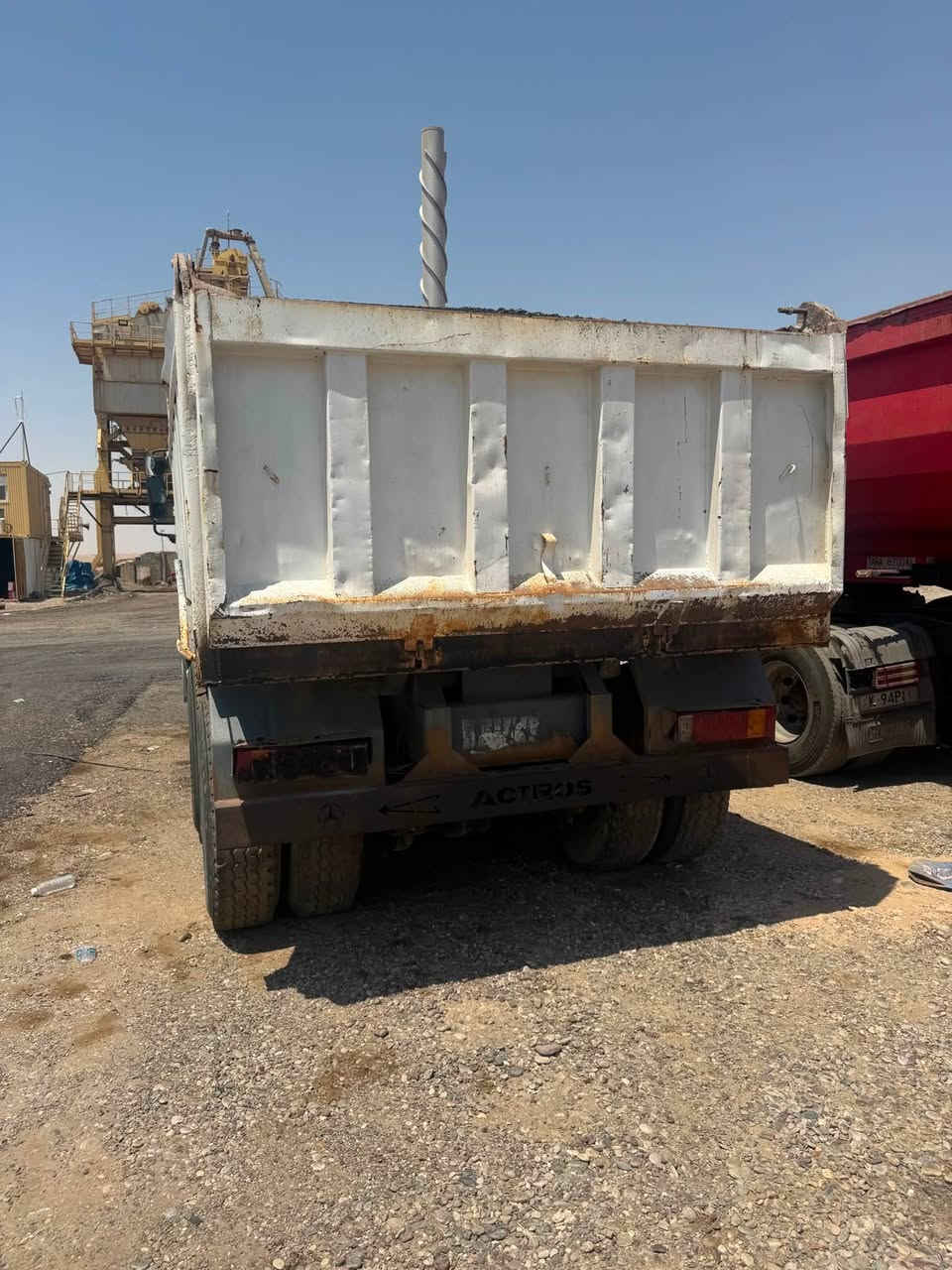 السلام عليكم قلاب اكتروز 2001 رقم صلاح الدين بدون اضباره مكفوله جاهزه على الشغل سعر 185$ 
***********
