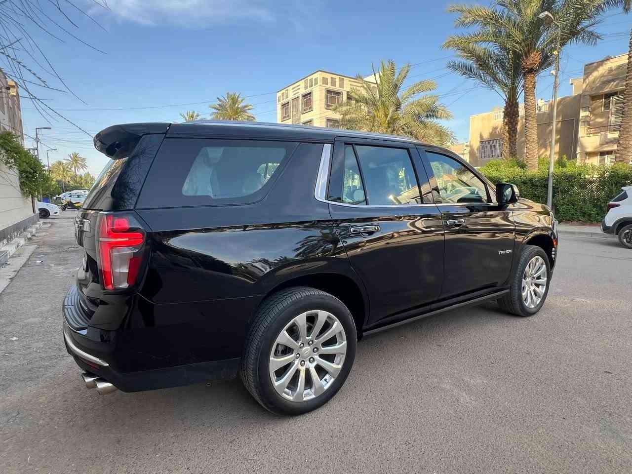 تاهو 2023 بريمر خليجي
وكالة المنصوري ام الضمان كفاله عامة 
من كلشي سياره جديده ماشيه 33  الف km فول مواصفات/
 جكات دواسات كهرباء خمس كامرات اعلى فئة. 
محرك كير واير بشرط مامفتوح 
سيارة حيل نظيفة كلشي عل بلاد جديد 
سنوية هزة كلشي جديد 
باسمي السنوية بشرط تحويل وغرامـة
سيارة مابيـها دينار مصرف كامل من كل نواحي
للاستفسار
  📞. ***********
        بغداد زيونة.
