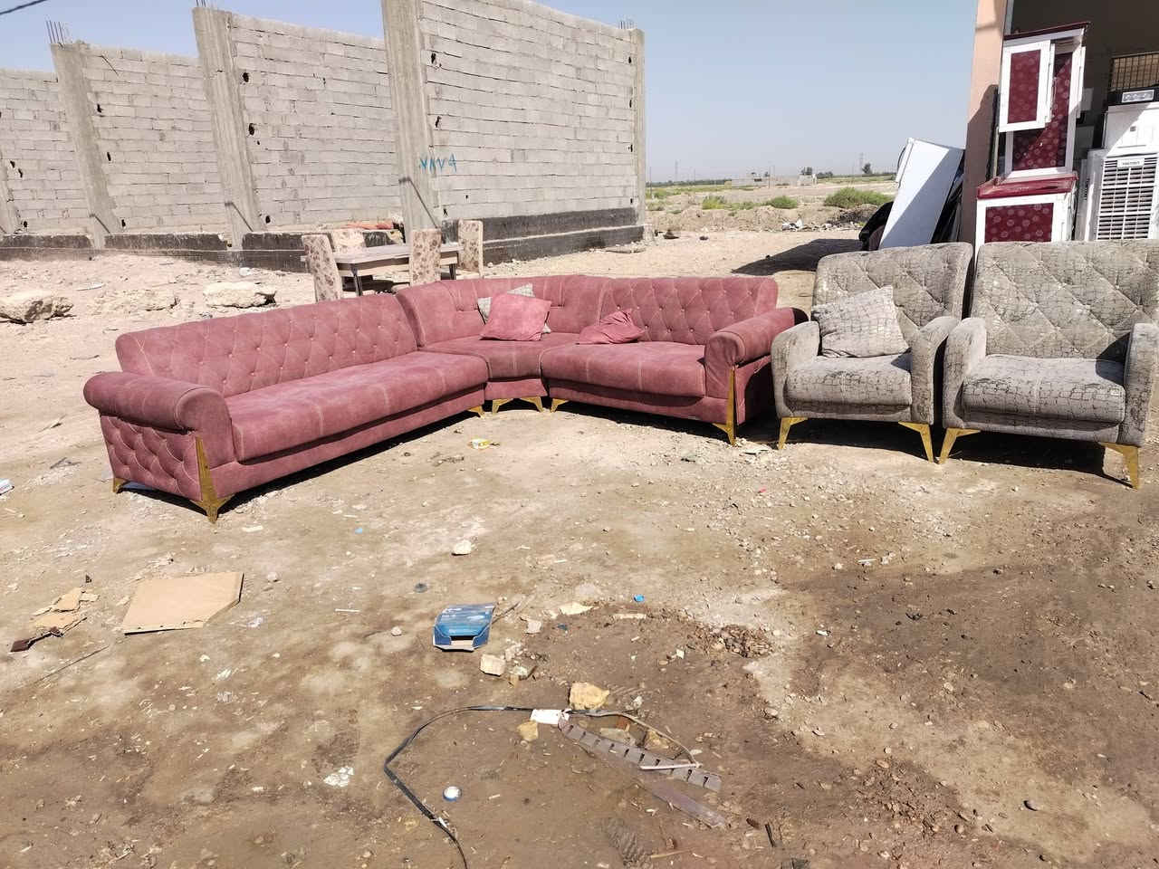 أرخص الأسعار *********** العنوان بدايت صعدت جسر الأخضر الي يطلع ع مجمع طالقاني ع ايدك اليمنه مجاور معمل ثلج نعمانيه /يوجد خدمة توصيل للكوت
