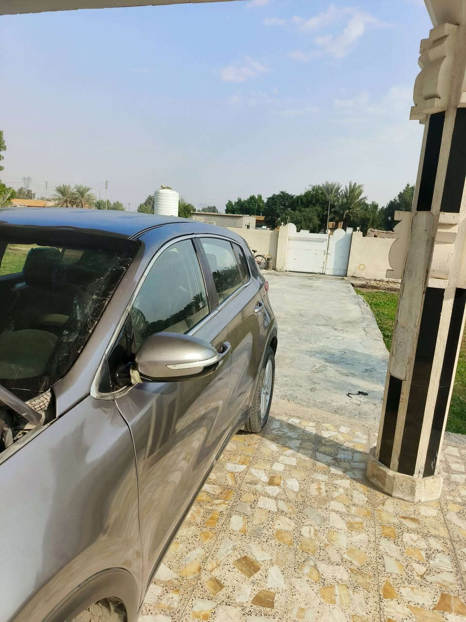 السلام عليكم بيع مستعجل موديل ١٨ صبغ حزام دواخل مكفولة شواصي بجم كبس ماشيه ٨٥ باب تبديل  محرك كير تبريد كفاله مكانها بغداد جسر ديالى الجديد ***********
