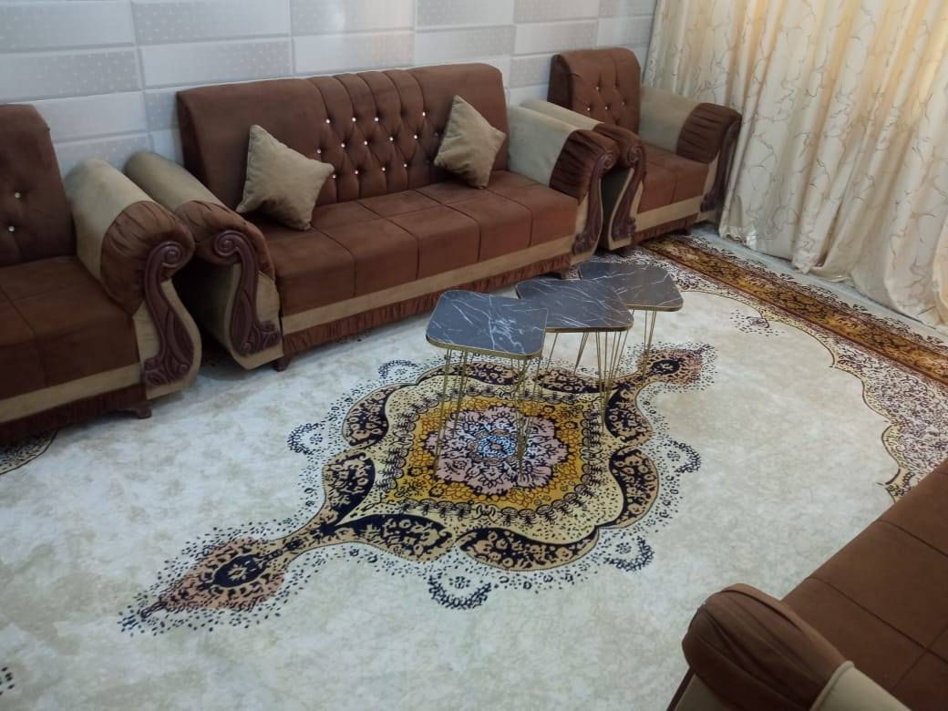 للبيع ملك صرف مشتمل غرفه نوم كلدور صاله مطبخ جاهز المساحه 100م العنوان الأكرمين خلف التجاري شارع الأكرمين الرئيسي اتصال ***********
