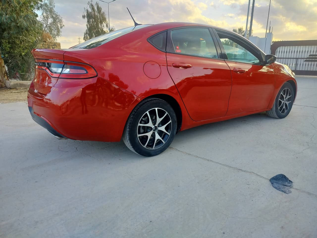 دوج دارت موديل 2016 وارد بيها قطتين بس رش بدون داخل شاشه جبيره دبل كزوز محرك 2400 سياره كلش نظيفه لايت زنون جاهزه السياره السعر 85 رقم بغداد الجديد ***********
