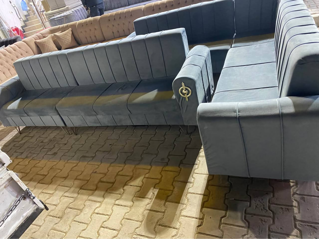 ديوان 13 نفر سعر 180 الف متر كربلاء الحر *********** كربلاء, العراق
