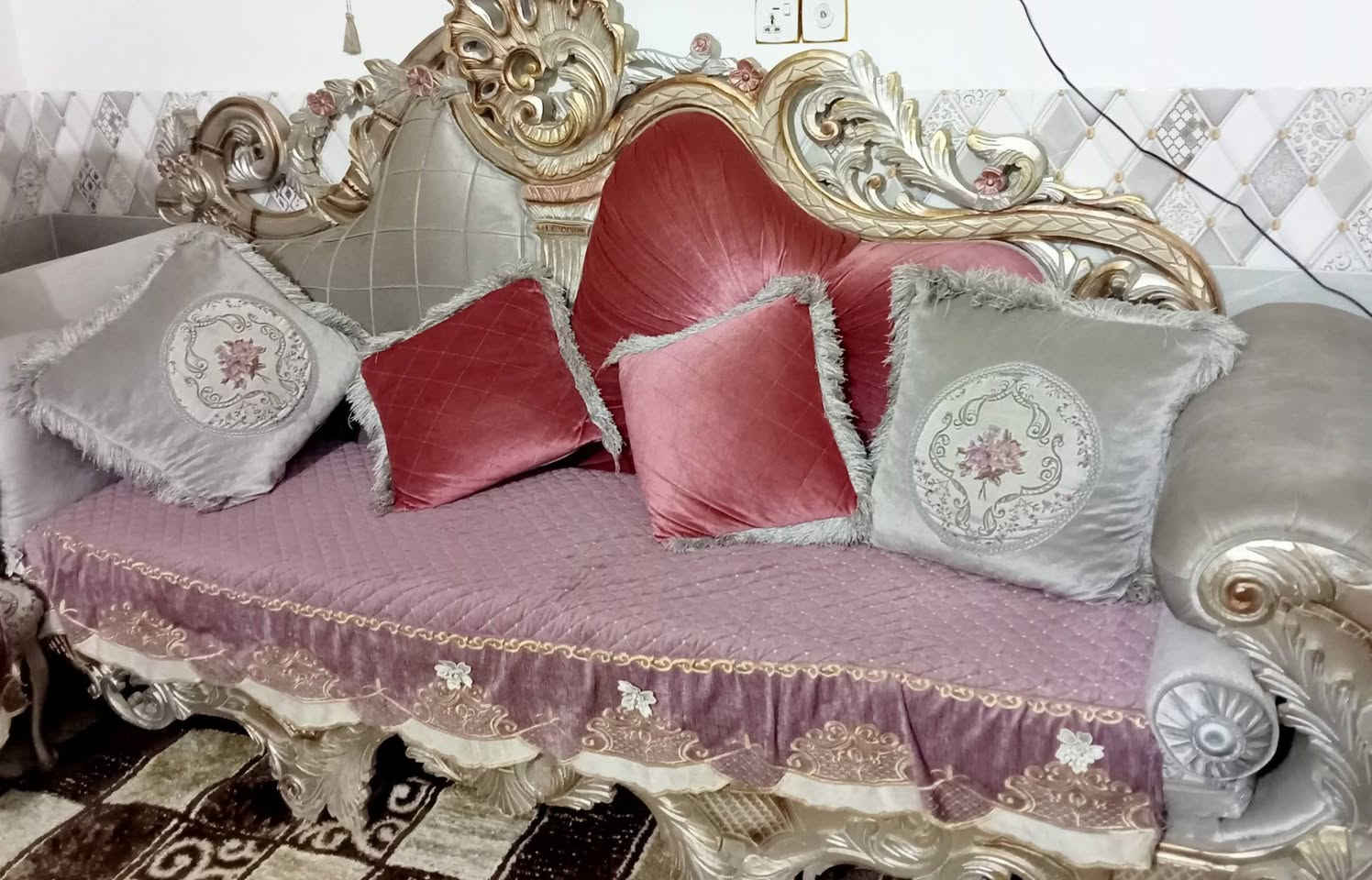 السلام عليكم تخم للبيع 3 كبار كل وحده 4 مقاعد واحد مفرد السعر 375 وبي مجال  بسيط كل ضرر مابي


**إذا كنت صاحب هذا الإعلان وتريد حذفه لأي سبب، رجاءا أرسل رسالة إلى الدعم الفني**