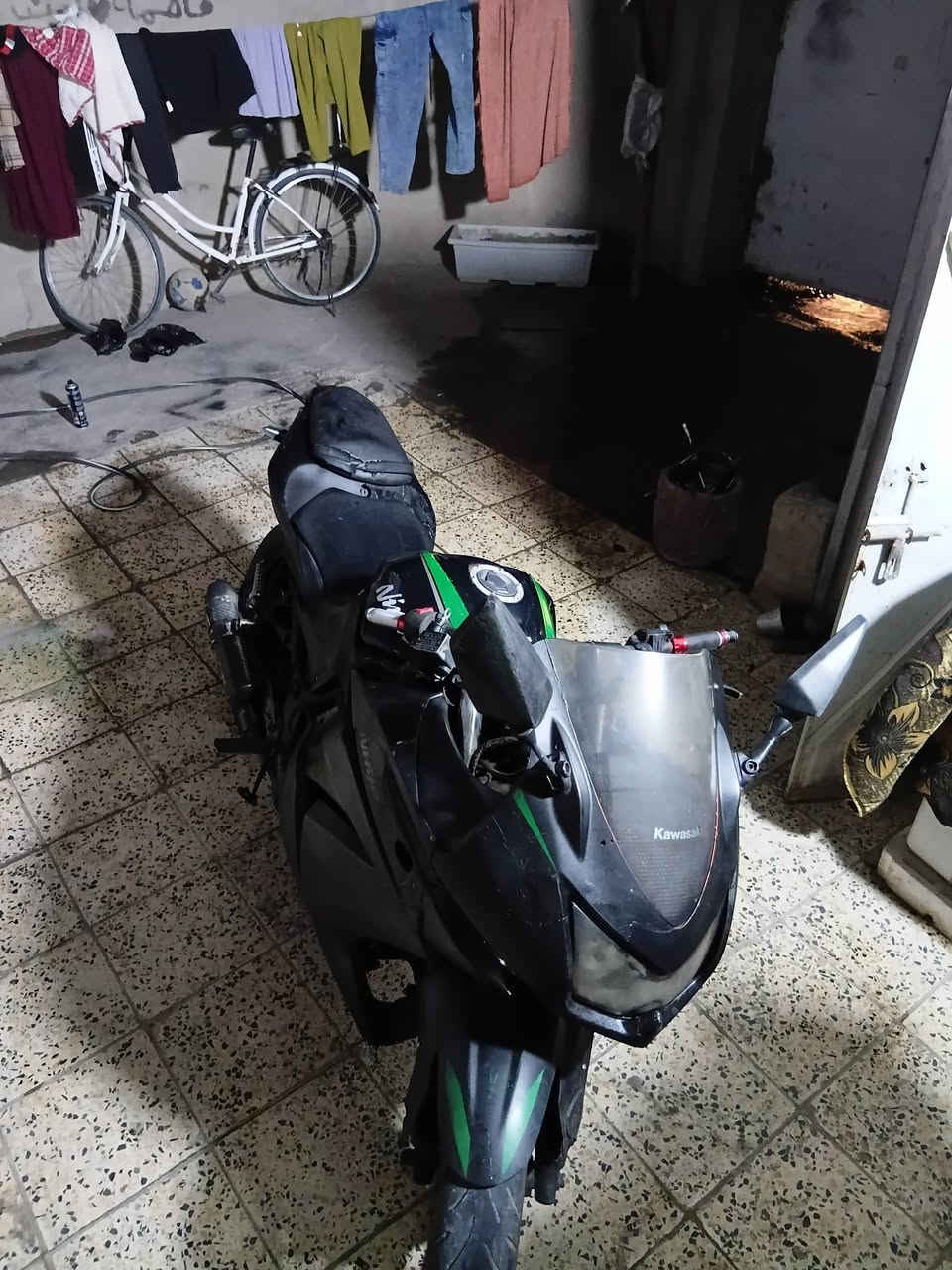 السلام عليكم كاوسكي
2008
رقم بغداد 
سعر 2وبيها مجال 
الزعفرانيه 
***********
