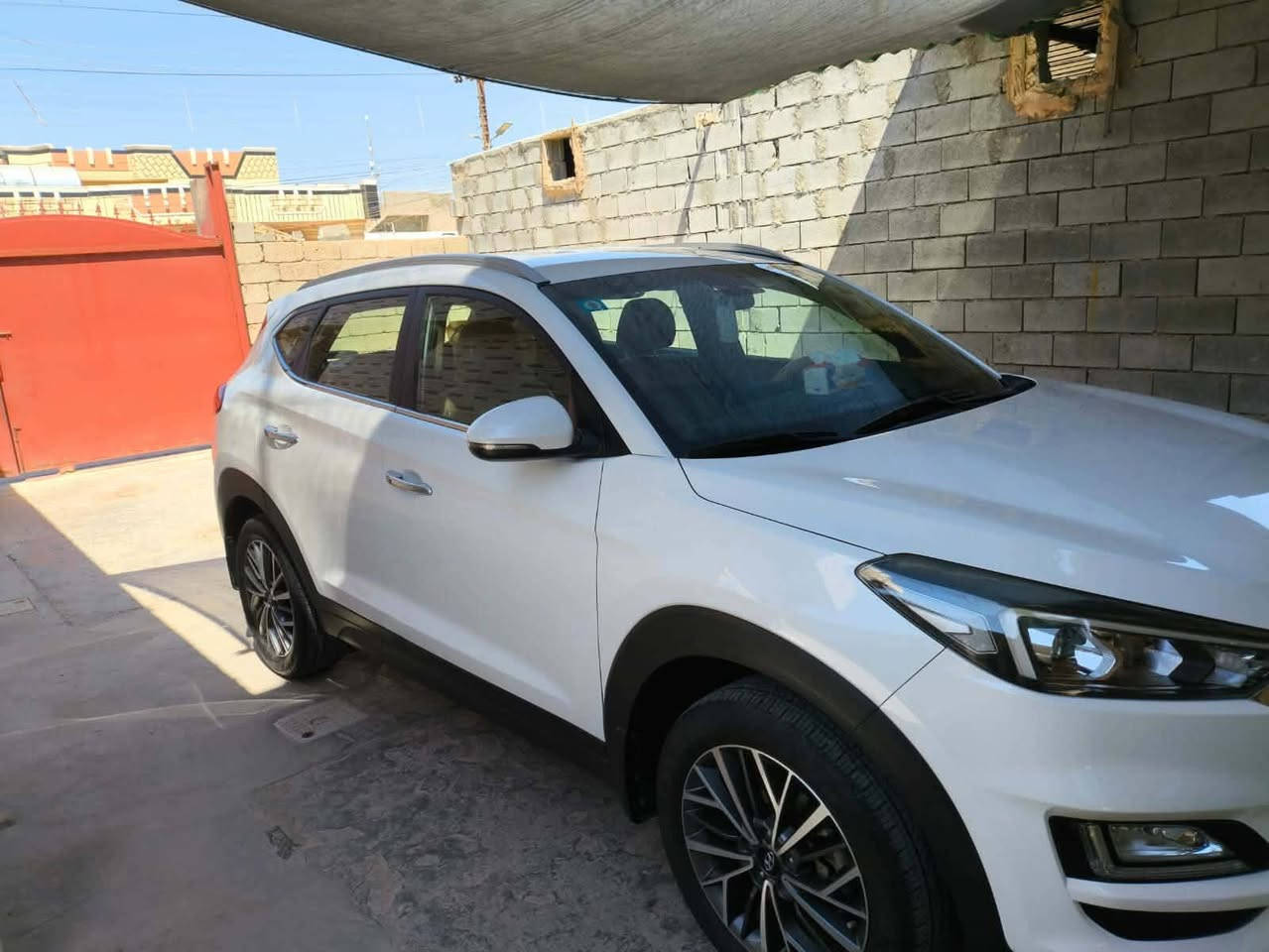 مكلف بالنشر
سياره توسان موديل ٢٠٢٠ 
كفالة عامة
شركة الگاصد
محرك ٢٠٠٠ دوش
كير محرك على وضع الشركه،،،،لون ابيض غير محدد،،، 
السياره رقم بغداد 
باسمي تحويل ثاني يوم 
السياره ماشيه ٦٦/٥٠٠
السعر ٢٢٠ وبيه مجال


**إذا كنت صاحب هذا الإعلان وتريد حذفه لأي سبب، رجاءا أرسل رسالة إلى الدعم الفني**
