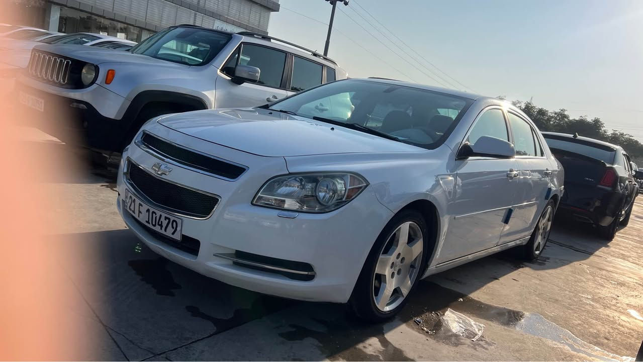 ماليبو 212 خليجي محرك 2500 المرغوب سنوية ورقم سليمانية جديد لحد 2031 هزة وفحص وكل شي جديد وباسمي فحص السونار بالصور بيه بس باب صبغ سعر 95$ مكاني كلار *********** كالار, السليمانية
