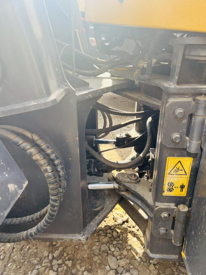 سلام عليكم شفل للبيع (بيع مستعجل)
حجم 918 موديل 2013
مشتغل شي بسيط بعده منفيس 
ترقيم أي محافظه اتعجبك 
الشفل جاهز أو شرط الفحص 
               
                  ***********اتصال أو واتساب
