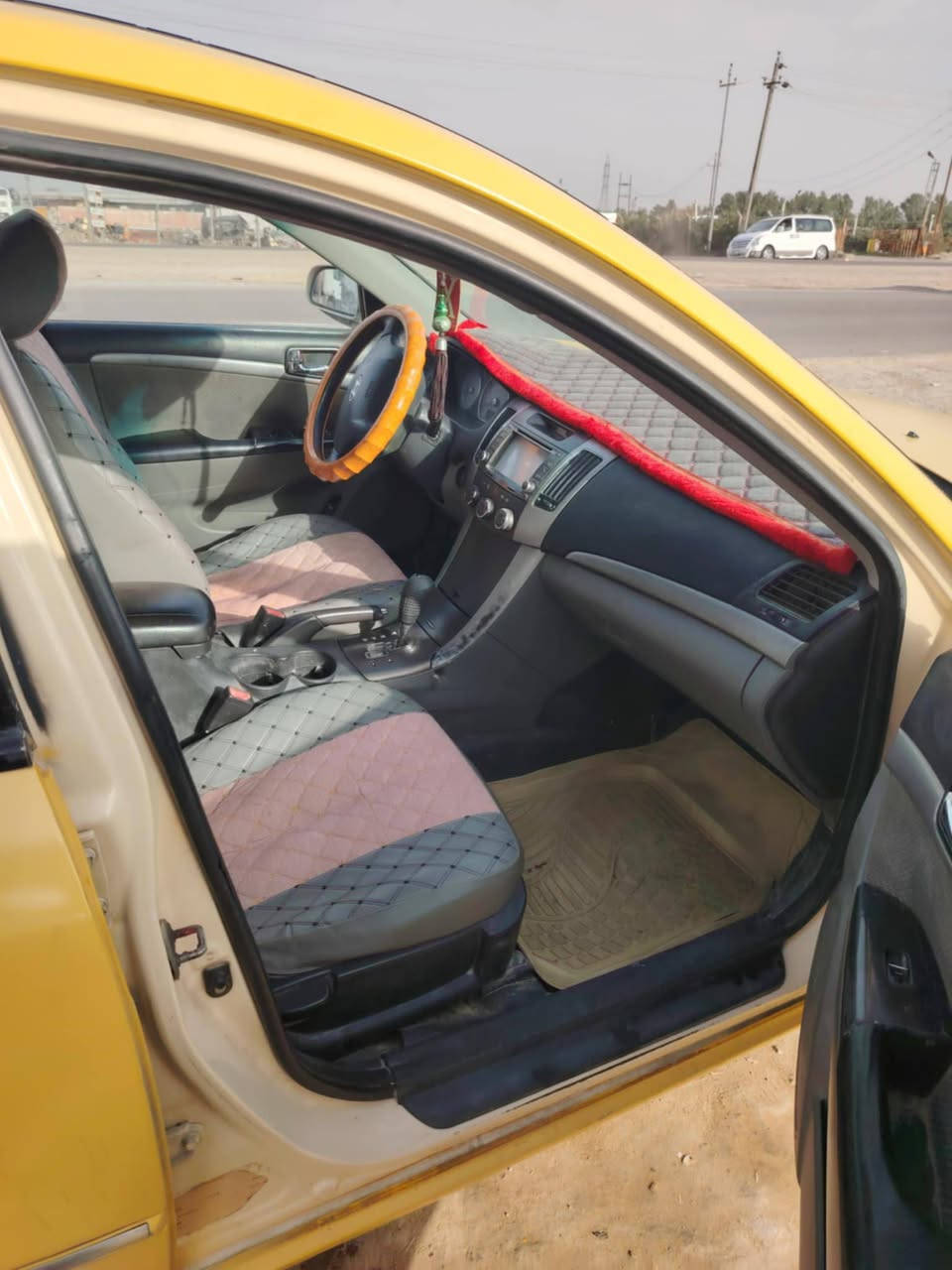 سوناته 2009 للبيع بسعر 70ورقه وبيه مجال قليل تبريد شغال ومكينه وكير وحداديه. خير من الله كهربائيات شغاله كله للستفسار اكثر اتصل على الرقم ***********  اخوان اني مكلف بنشر
