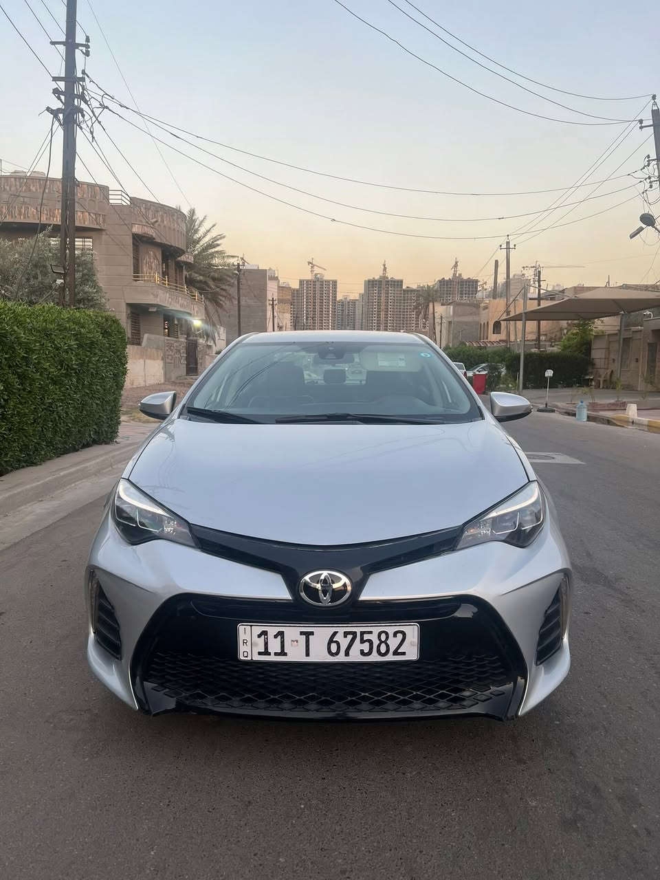 السلام عليكم كورلا 2018 Se
سلفر السياره صور حادثها بالمنشور بيها قطعتين تبديل جاملغ وبنيد وبيها طخه صورها بالمنشور مصلحه ع كدها 
السياره كير مكينه تبريد كفاله 
كشنات جلد ومخمل اسود
صدر امامي خلفي جديد
جامه جديده 
تايرات جدد
منضومه بانزين
بلك نوزل فلتر بانزين كله جديد
السياره كلش نظيفه ومتصرف ربع عليها
تبريدها كزاز
ماشيه 140 الف
رقم بغداد جديد بأسمنه
سنويه هزه جديد 

السعر 118 وبيها مجال بسيط
مكاني علي الصالح مقابيل مرور الطوبجي

***********
