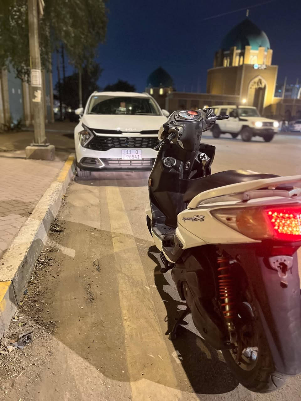 سلام عليكم شباب دراجه للبيع سكنس فحل نوزل خطين دراجه مناقصه شي خير من الله سعر 900
 للاستفسار هذا رقم ***********
