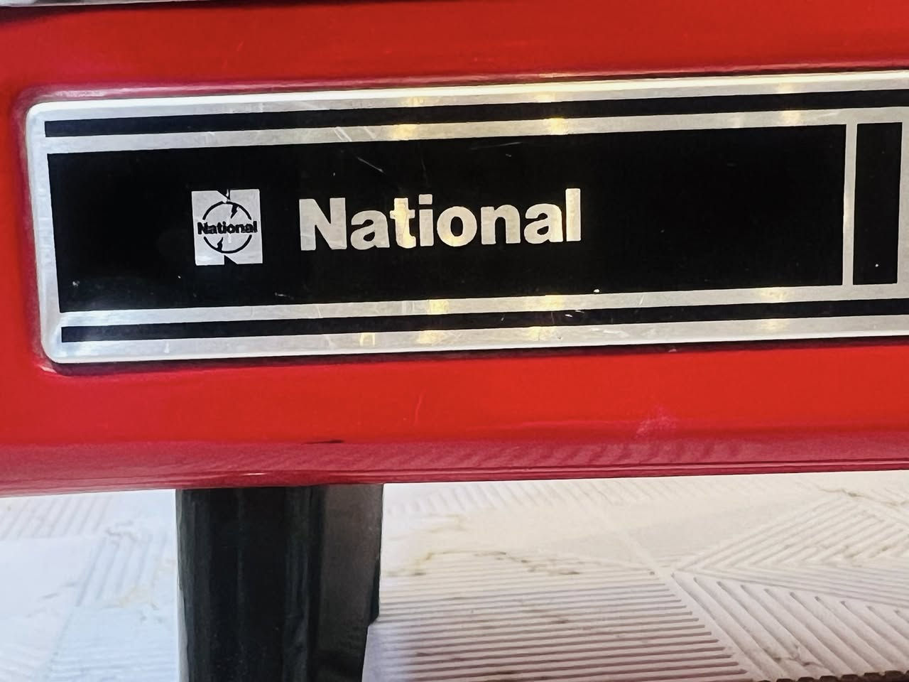 هيتر ياباني نشينل اخو الجديد 4 شمعات ملاحظة الشمعات الاصلية
سعر 120 الف


**إذا كنت صاحب هذا الإعلان وتريد حذفه لأي سبب، رجاءا أرسل رسالة إلى الدعم الفني**