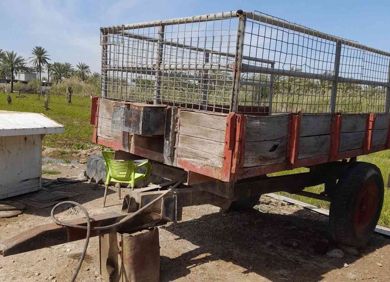 عرباين عدد٢ وحده سكندريه وحده فلاوجيه العنوان بغداد الطارميه الهاتف ***********كورك ***********
