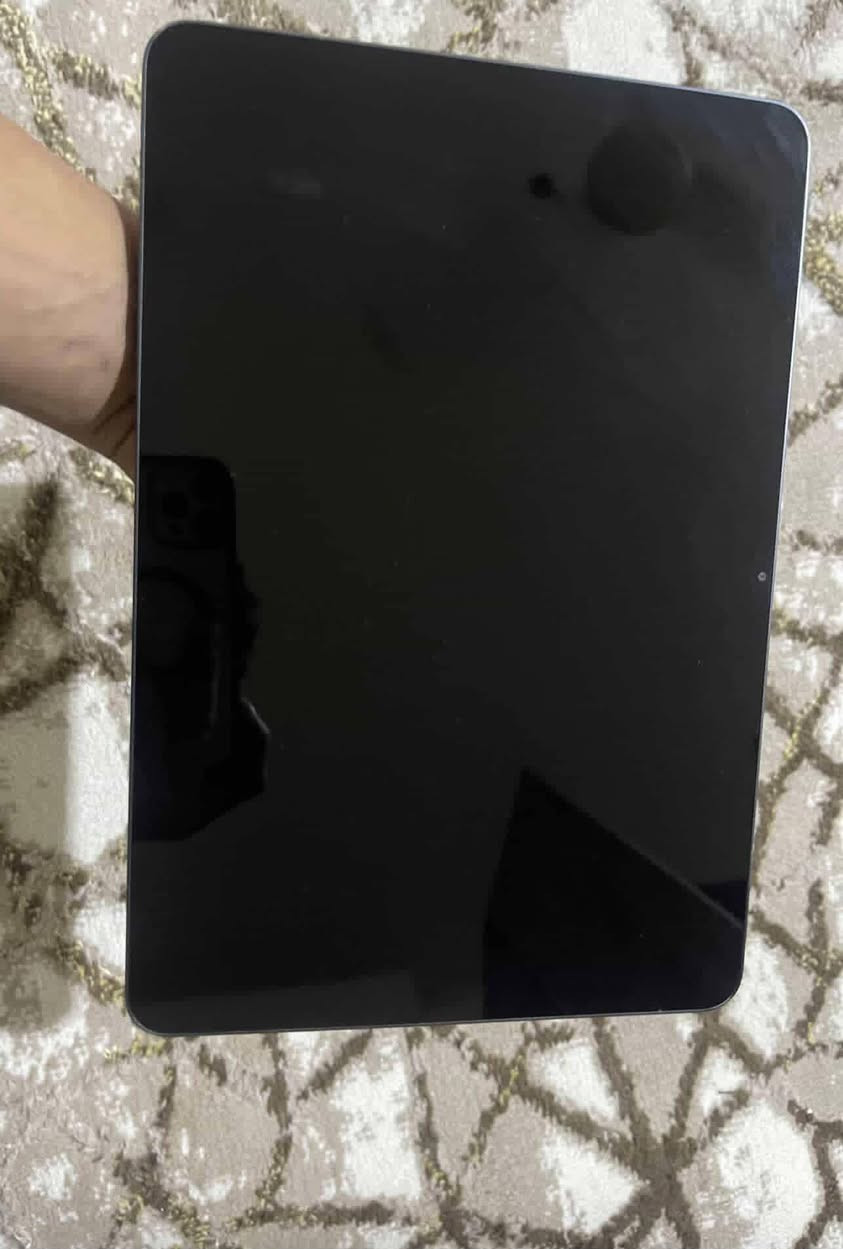 السلام عليكم
متوفر شاومي باد 7 كامل ملحقات س ٤٠٠ بي مجال
 مكاني بغداد الدورة المواصفات بالصور 
الرقم ***********
