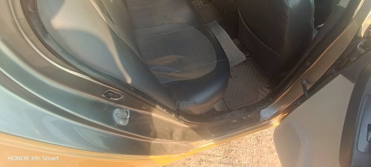 سلام عليكم سياره كيا فورتي حادثه بنيد جملغ الامامي  موديل 2012 تخم تاير تبريد ثلج
سعرها 87 وبيها مجال
***********
