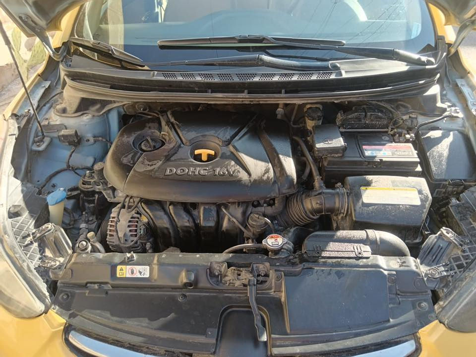 الانتره وارد امريكي  موديل12 سياره ضربتها بابين واحد معمر وثاني مبدل  سياره فول كير جديد تبريد شغال  باسمي سياره رقم بغداد جديد تحويل ثاني يوم سياره بشده وبيها مجال 
سياره الاستفسار الاتصال على رقم ***********
