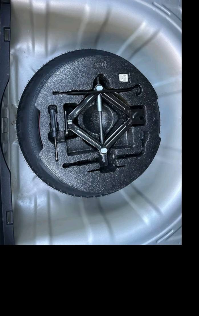 النتره فأنتي ٢٠١٠كصه جنطه سياره جاهزه دخول جديد بعدهي بدهن شركه سعر ٤٠مكان ناصريه سوق شيوخ ***********
