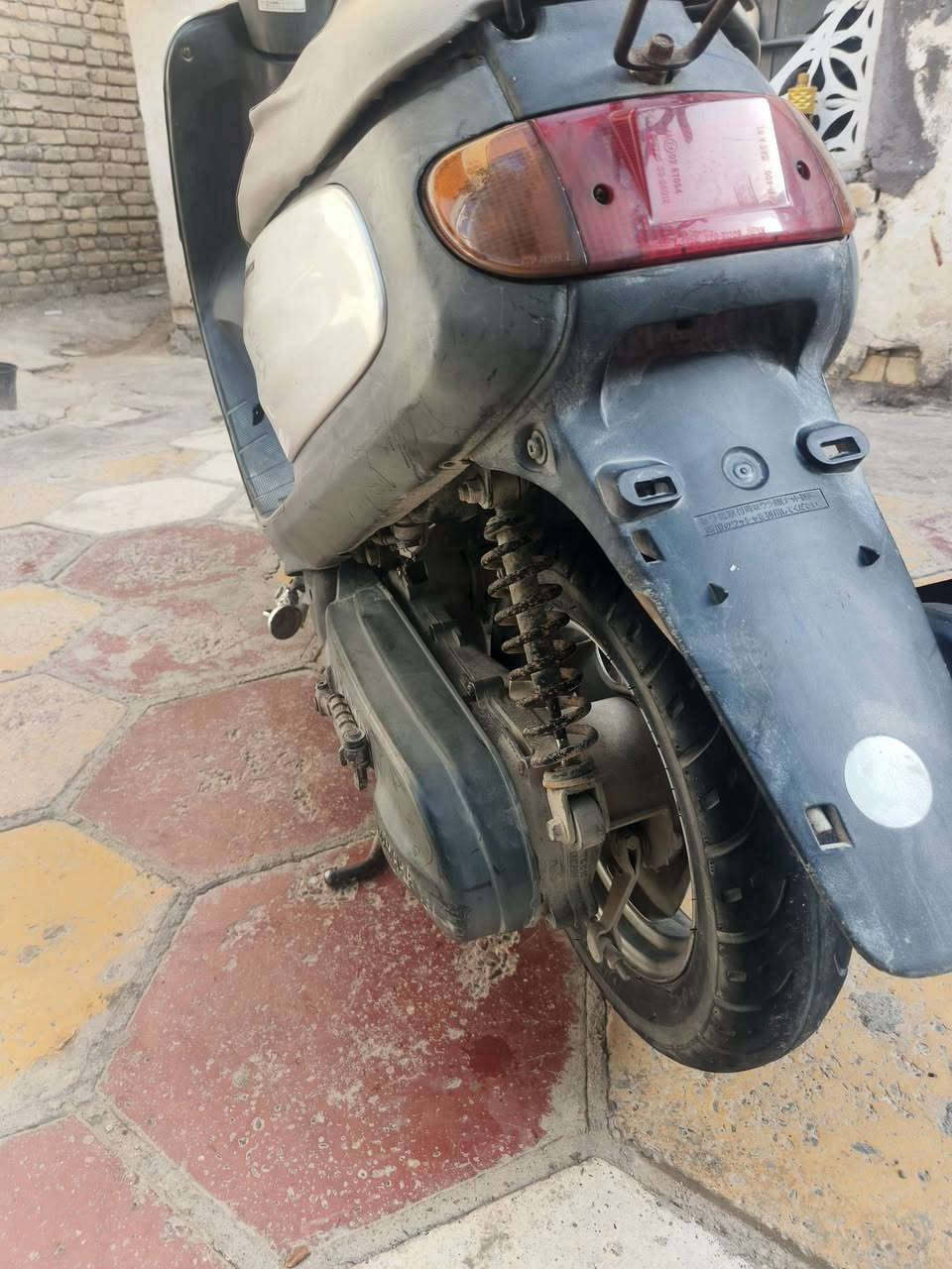 ذبانه منغولي نظيفه حاويات صار الها 4 اشهر من طلعت من الحاويه مامفتوحه ماشيه 20k سلف وهندر كامله دراجه مكان ناصريه مركز


**إذا كنت صاحب هذا الإعلان وتريد حذفه لأي سبب، رجاءا أرسل رسالة إلى الدعم الفني**