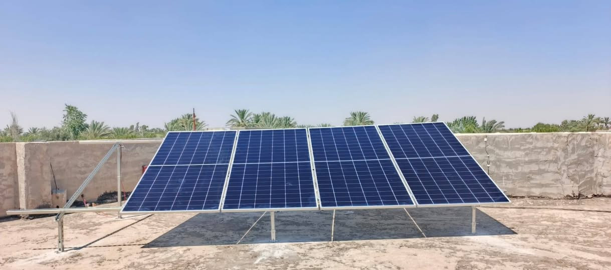 تم بعون الله نصب منظومة طاقة شمسية في بيت الأخ محمد الفراجي
📍 ناحية الحردانية
🔋 المواصفات:
قدرة المنظومة: 10 كيلوواط نهاري
سعة الخزن: 10 كيلوواط ليلي
⭐ ماركة Felicity (فلستي)
نسأل الله أن يجعلها مصدر خير وبركة، وأن تدوم عليكم نعمة الكهرباء المستقرة والتوفير في استهلاك الطاقة.
للاستفسار وحجز موعد للكشف والتركيب، راسلونا عبر الصفحة أو اتصلوا بنا. 🌞⚡
عبر الارقام 
***********
***********
