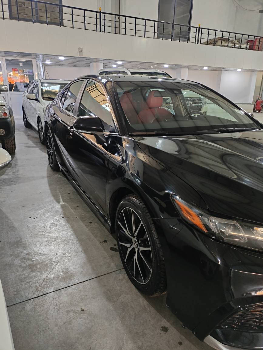 کامیری ٢٠٢٤ ڕەقەم و جائیز
دووپارچەی بۆیاغە بۆنیت و چەمەلاخی سەکن بەبێ ناو وە دەرگای سوکن ڕەشە
سەنەوی تازەیە
***********
*********** رانية, السليمانية
