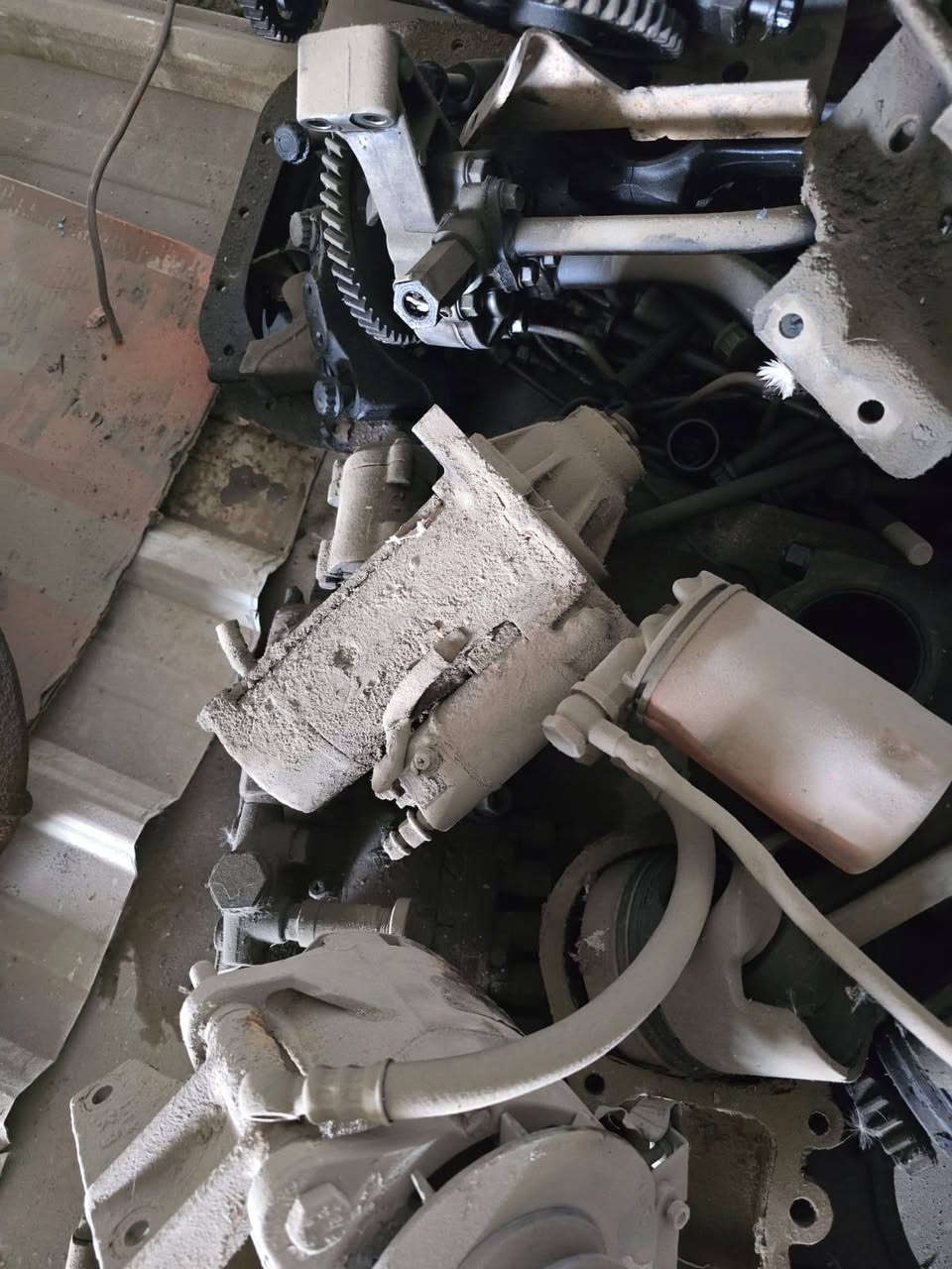 السلام عليكم .
مكينه فوسو 14 للبيع مكصوصه ٣٠ تصفه ٤٠  بم مجفت جديد كور بحاله جيده تاروسه تفصيخ جديد  سلف داينمو بحاله ممتازه مكينه مفصخه  شوفت عينك .
السعر 10 ورقات وقابل للتفاوض .
للأستفسار الاتصال على الهاتف ***********
