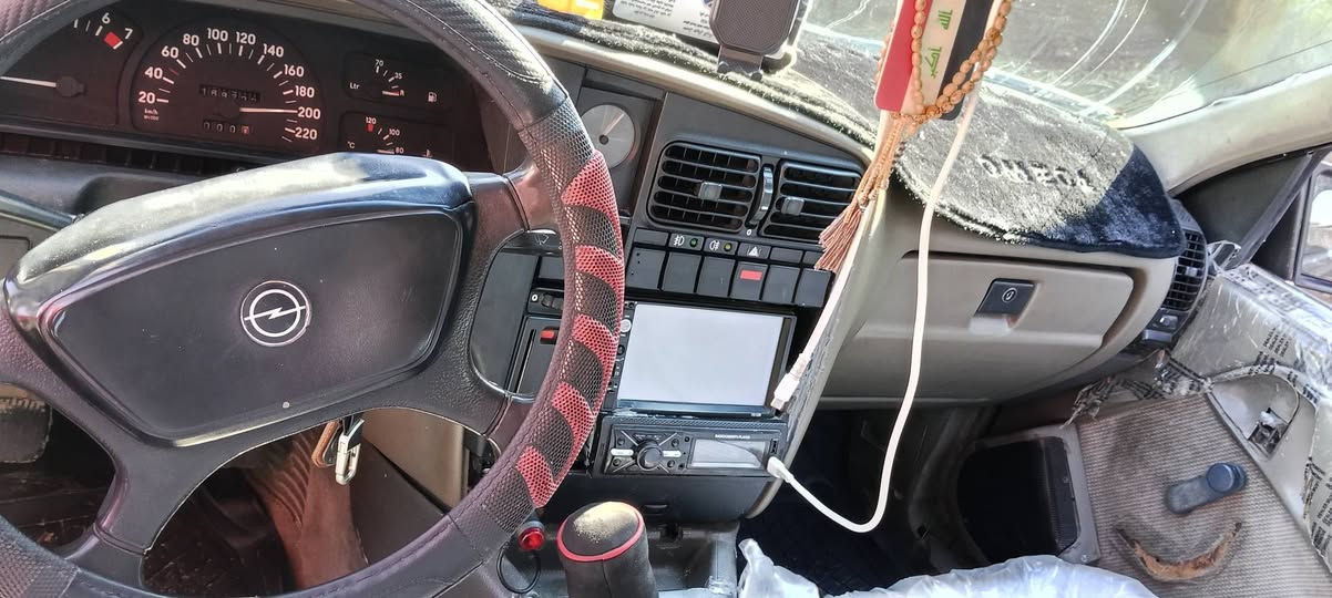 ***********سياره للبيع قضاء امرلي رقم التحويل سنويه وسعره 26 ورقه
