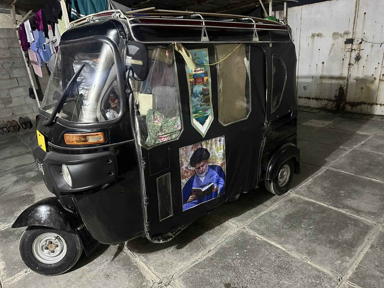 سلام عليكم تكتك كفاله عامه بيها ملاحضات بسيطه + موديل22.  سعر 9ونص *********** نصبتها احله من صور ممبينه دنيه ليل
