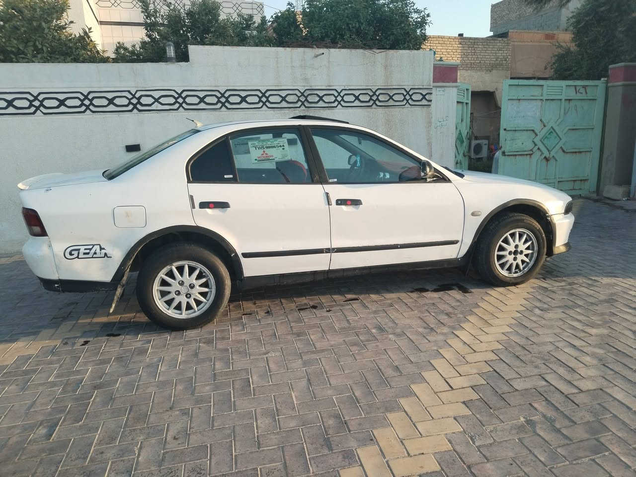للبيع مسيبوشي موديل 2000 سياره مال جناي نضيفه محرك 2000 وكير عادي  خير من الله سياره مال عمل السعر 30 وبيها مجال مكاني الفلوجة الاستفسار هاذه رقمي *********** وبيه وتساب
