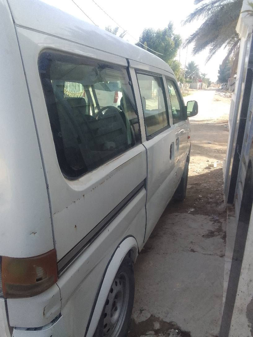 السلام عليكم سيارة كنو
7 راكب موديل 12 كير ومحرك خير من الله رقم بغداد سعر 28 وبيها مجال للاستفسار الاتصال.. ***********
