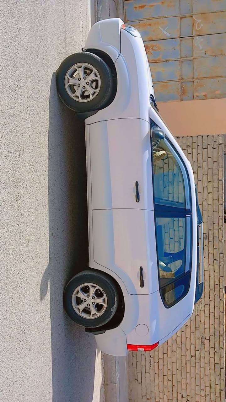 بلادي بدون ضرر عده البارد 
تخم تاير 
حداده صدر جديد 
ويل كب 
تبريد ثلج 
دوشم جديد 
ارضيات جديد
شاشه حجم كبير 
السعر 125 
الاتصال على الرقم 
***********  اسيا ***********
