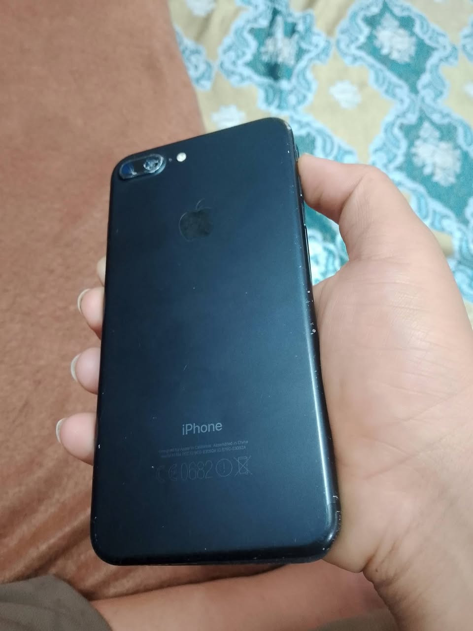 السلام عليكم للبيع 7 بلس ذاكره 128 سعر 35 جهاز تفصيخ مكان بغداد العبيدي رقمي اتصال ***********
