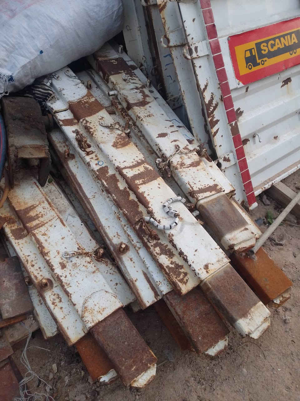 سلام عليكم البيع جناب شغل عبدالله جوهر رتفاع 120طبكتين طول 13 60جناب جديد سعر خاص رقم الهاتف الاستفسار ***********
