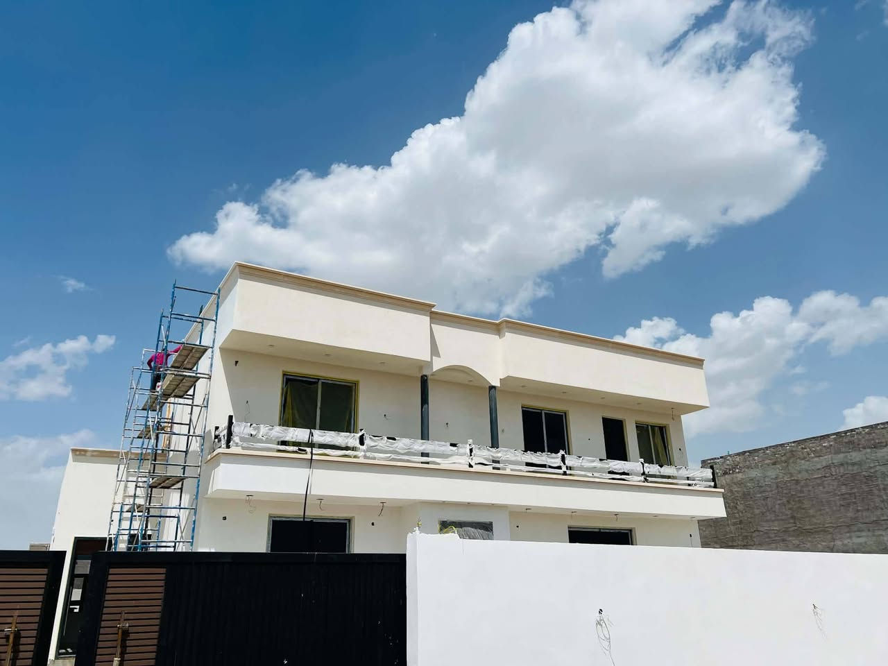 عمل جميع انواع الديكورات احدث ديكوات داخليه ♢️واجهات البلازما بديل رخام بديل خشب ♢️السقوف الثانويه جبسن بورد وعمل جميع انواع التصاميم. وبأسعار مناسبة ***********
