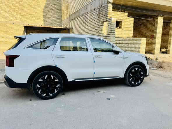 سورنتو للبيع موديل 25 

ماشيه 9000 الف 

ويل 20 بانوراما داتا شو

رقم بغداد الدولي الجديد مداور ثاني يوم

كامره اماميه وخلفيه
4كامرات
ضمان الدوليه

6 سلندر 7 راكب 3 قطع تبريد

GPS/ شاشه كبيره / شاشه متصل

كير موس / سايد ابريك بصمه

كشنات كهرباء / جنطه كهرباء

حساسات إماميه / حساسات خلفيه

شاحن وايرلس / عداد اكتروني

برد أبواب خلفيه / تحكم استرين / مثبت سرعه

تشغيل عن بعد /  باقي مواصفات معروفه
‏رادار و وتحكم عن بعد
بصمه عدد 2

🔺مغلفه كشنات وأرضيه جلد

سياره جاهزه الف ماتصرف عليه

السعر 340

***********
مكاني بغداد 
السيديه
