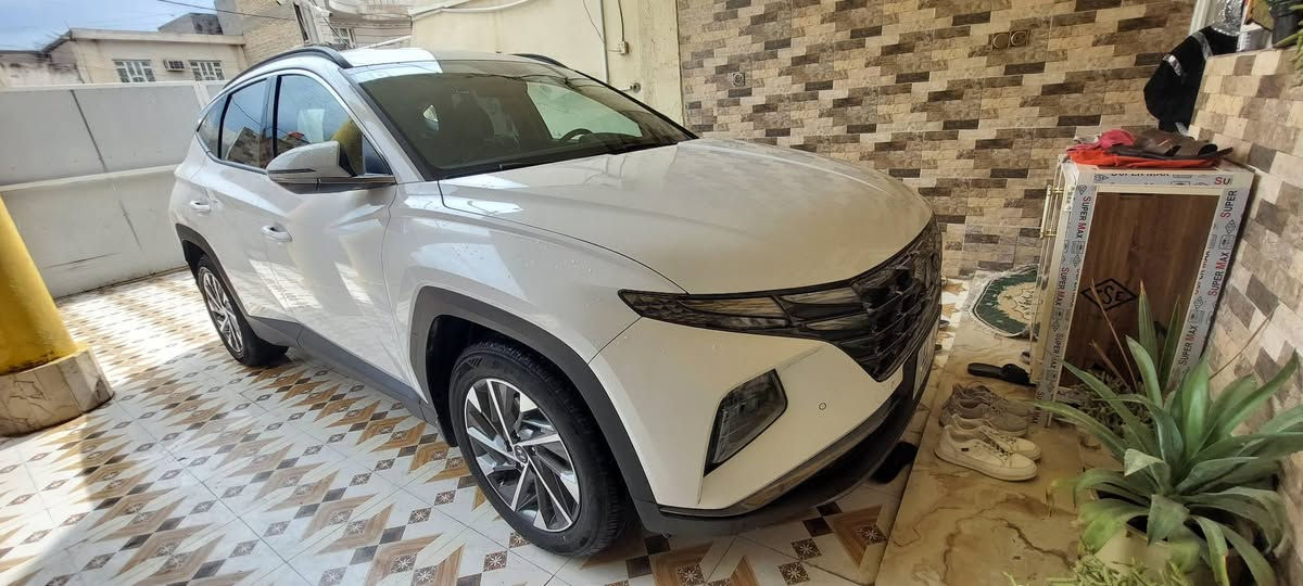 السلام عليكم هونداي توسان  ٢٠٢٢ خليجي مكفوله كفاله عامه
ماشيه ٤٨ ألف كم 
محرك ٢٠٠٠ دوش + بصمه + بصمه ابواب 
تشغيل عن بعد +اوتو هولد 
كراسي ٢ كهرباء 
بردات ابواب خلفيه + شحن وايرليس 
حساسي خلفي أمامي + ترحيب 
رقم بغداد بسمي/ مكان سيارة كوت مركز المدينة/ الاستفسار ***********
