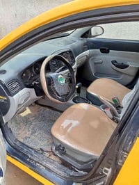 اكسنت موديل 2010 وارد امريكي السعر68 مكان السياره  بغداد الكاظمية 0770...