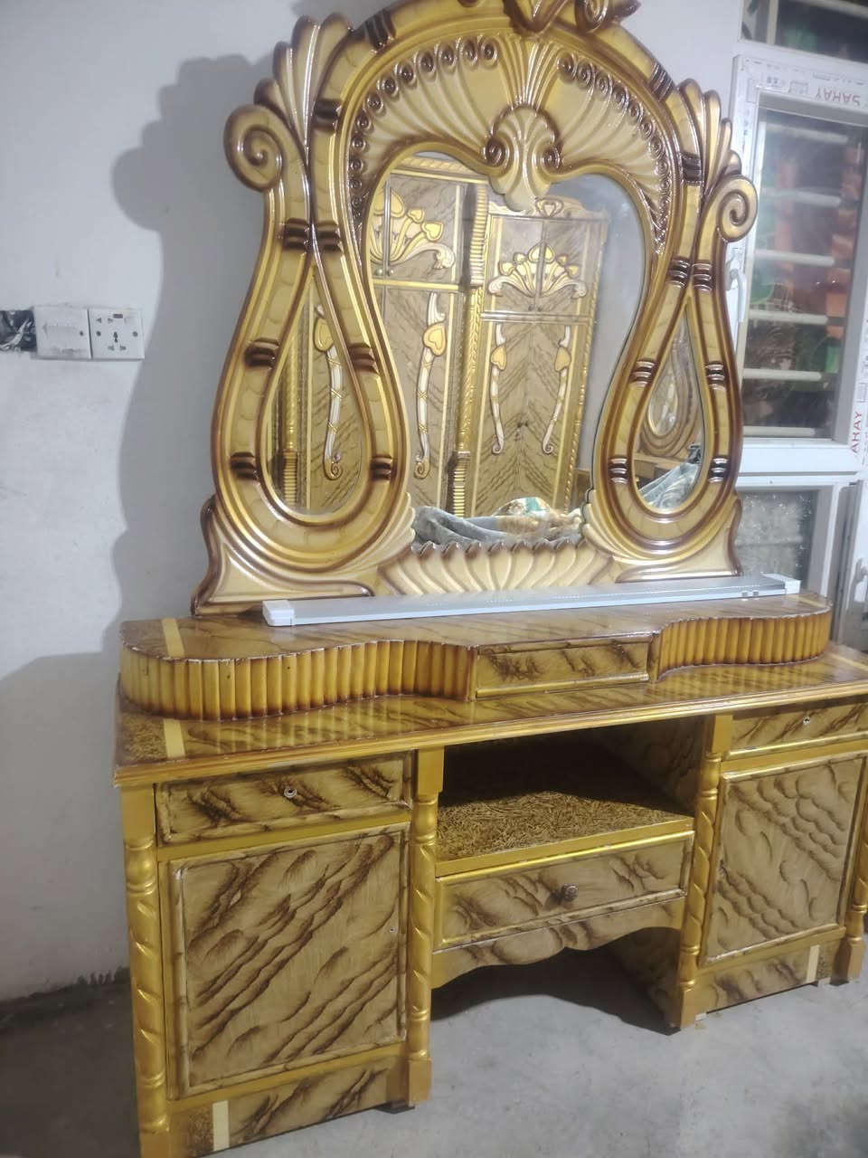 غرفه جديده معتازه ع بيعتها والله سعرها(650)وبيها مجال جديده تجي وتشوف بعينك


**إذا كنت صاحب هذا الإعلان وتريد حذفه لأي سبب، رجاءا أرسل رسالة إلى الدعم الفني**